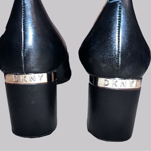 DKNY gorgeous black leather heels! New - Picture 6 of 7